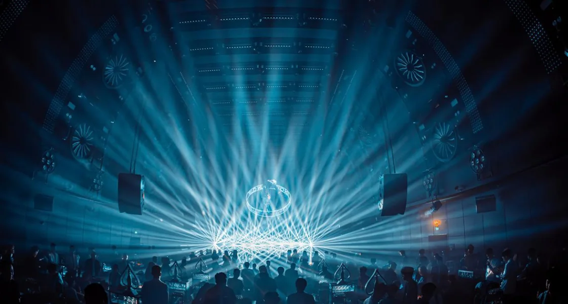 Linka Bar, Foshan, Guangdong Province