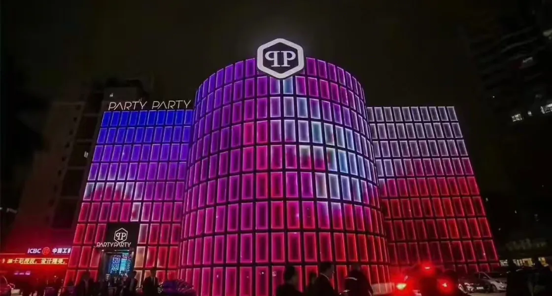 Paiti Bar in Huizhou, Guangdong Province